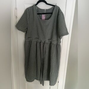 Vintage green plaid midi dress